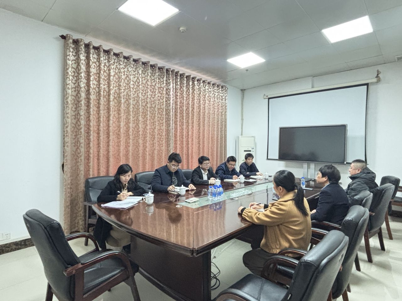 奮戰(zhàn)“開(kāi)門紅”|董海波赴玉林分公司調(diào)研督導(dǎo)